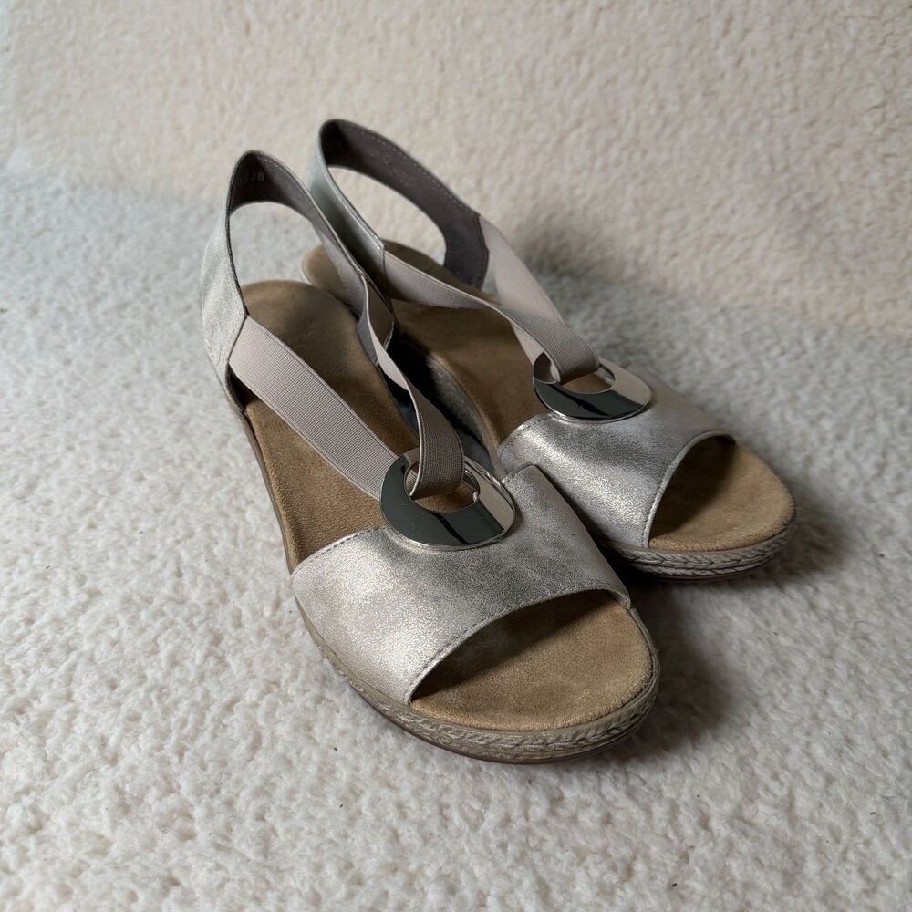 Women’s Reiker FANNI Metallic gold-Size 39/ US 8 Wedge Shoes-$110
